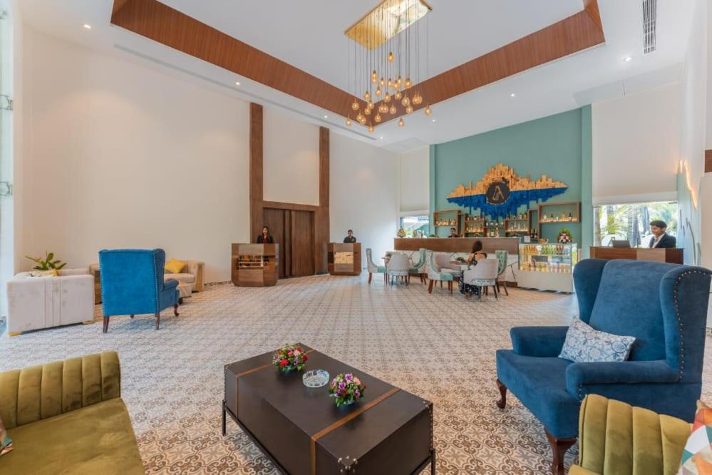 Foxoso La Beach Resort & Spa Old Goa Bagian luar foto
